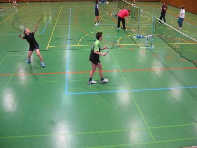 Katja und Sabine ließen ihren Gegnerinnen keine Chance ...