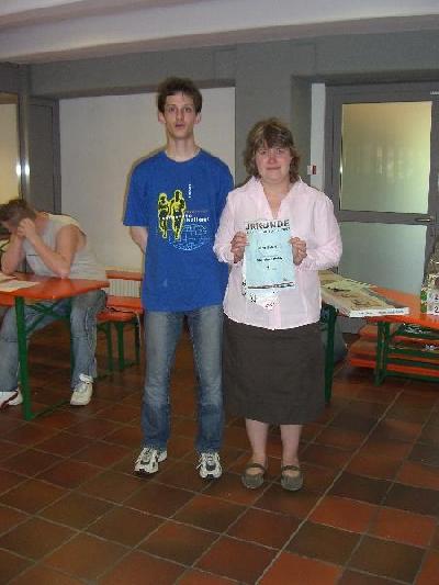 Janet Gebers von der TG Bornheim gewann das Dameneinzel der Hobbyspieler. Dabei war sie sogar noch besser als alle Profi-Damen (Hobbys und Profis spielten im Dameneinzel zusammen).