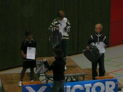 Sieger Jungeneinzel U13

1. Nils Krapoth (TV Bensheim)
2. Johannes Grieser (TV Bensheim)
3. Jan Langmaack (TV Dieburg)