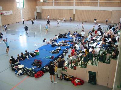 Die Sporthalle in Wicker.