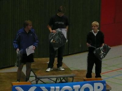 Sieger Jungeneinzel U17

1. Sven Karnstedt (TV Dieburg)
2. Johannes Aull (BC Heppenheim)
3. Florian Funke (TV Dieburg)