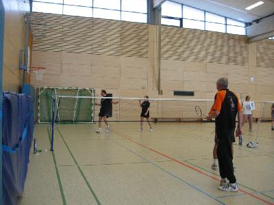 Das erste Spiel im Herrendoppel konnten wir klar mit 11:2 und 11:5 gewinnen.