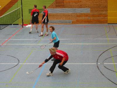 Unsere Damen Herta und Astrid verloren im Doppel nur ein Spiel ...