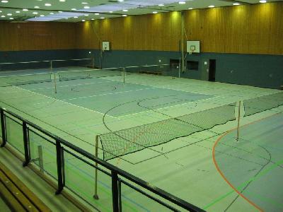 Ungewohnte Halle in Griesheim - diesmal fand die BZRL nicht in der üblichen Halle statt.