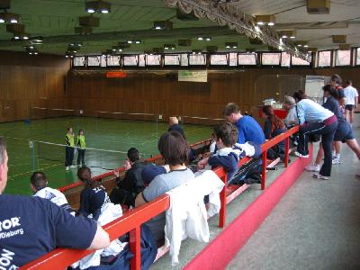Begrüßung in der Stadthalle Zeilsheim.